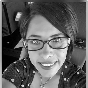 Meet your Posher, Alma